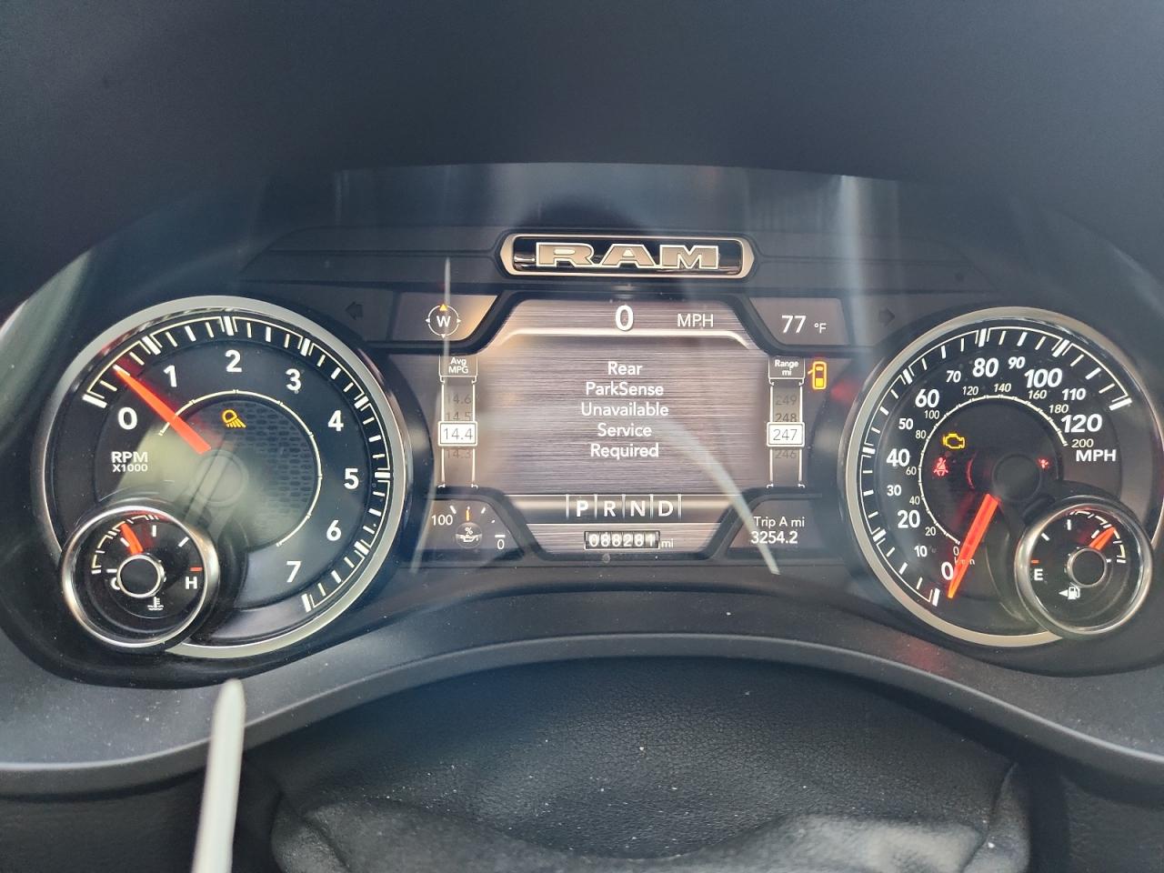 Ram 1500 Laramie Image 7
