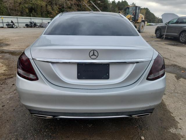 Mercedes-Benz C-Class 300 Image 6