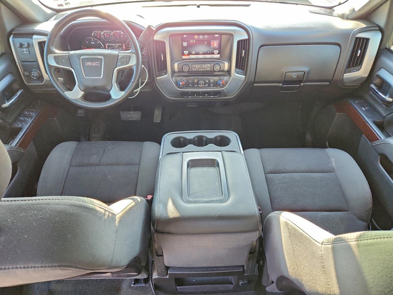 GMC Sierra C1500 Sle Image 9