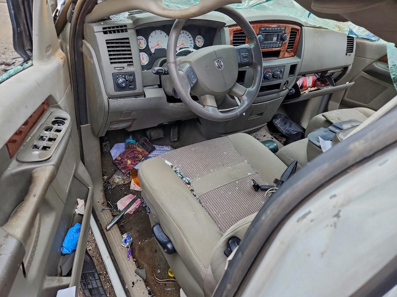 Dodge Ram 2500 St Image 13