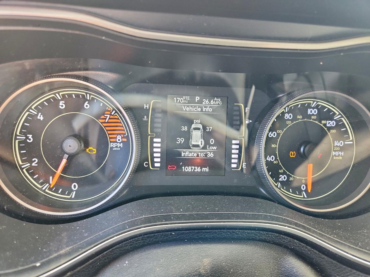 Jeep Grand Cherokee Latitude Plus Image 10