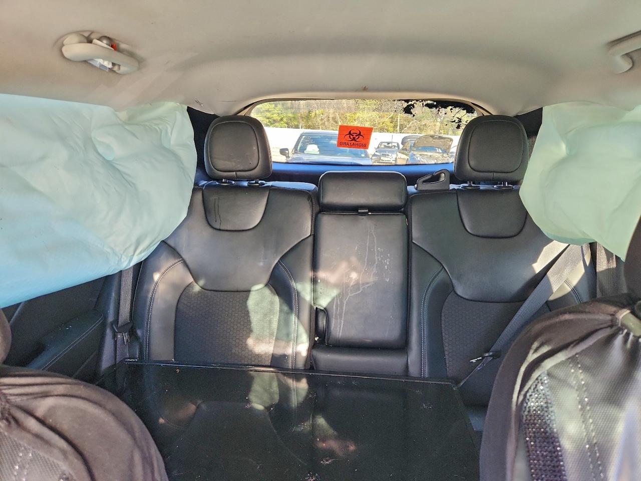 Jeep Grand Cherokee Latitude Plus Image 8