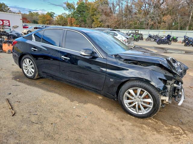 INFINITI Q50 Base Image 12