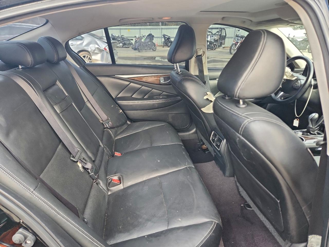 INFINITI Q50 Base Image 8