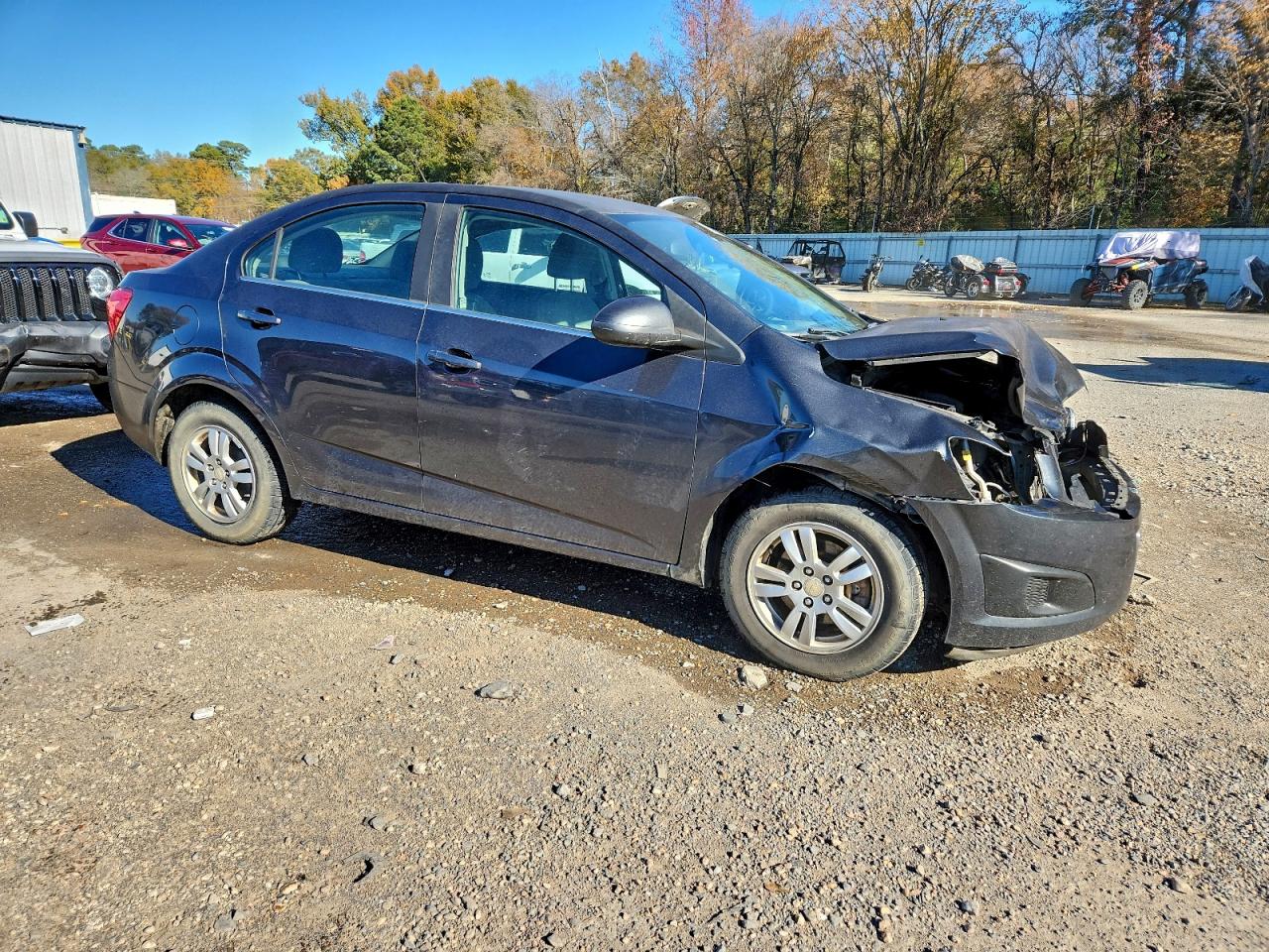 Chevrolet Sonic Lt Image 9