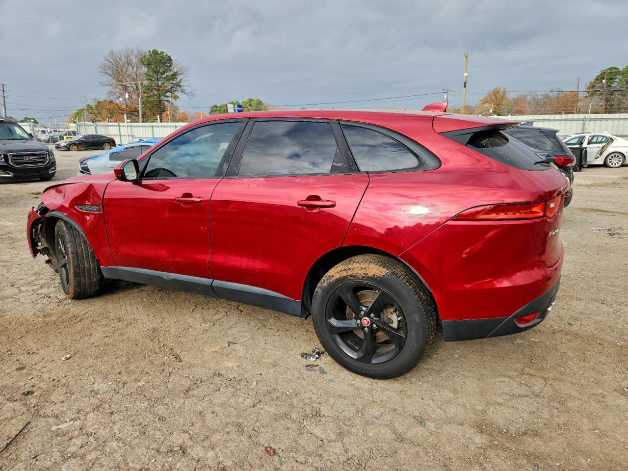 Jaguar F-PACE Premium Image 3