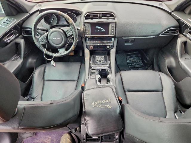 Jaguar F-PACE Premium Image 4