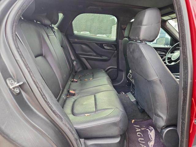 Jaguar F-PACE Premium Image 10