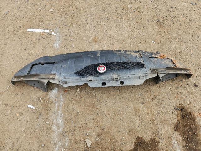 Jaguar F-PACE Premium Image 8