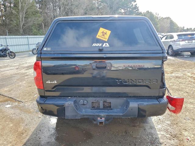 Toyota Tundra Crewmax Limited Image 8