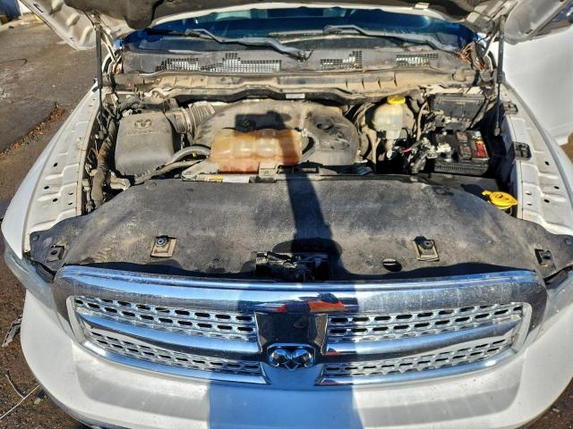 Ram 1500 Laramie Image 8