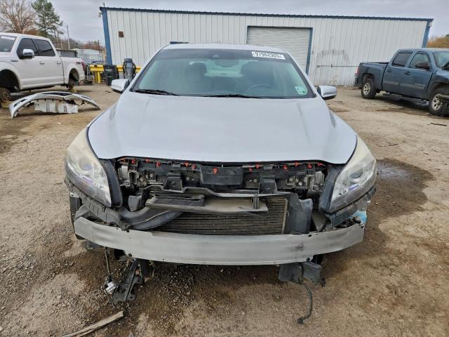 Chevrolet Malibu 2lt Image 8