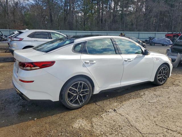 Kia Optima Lx Image 10