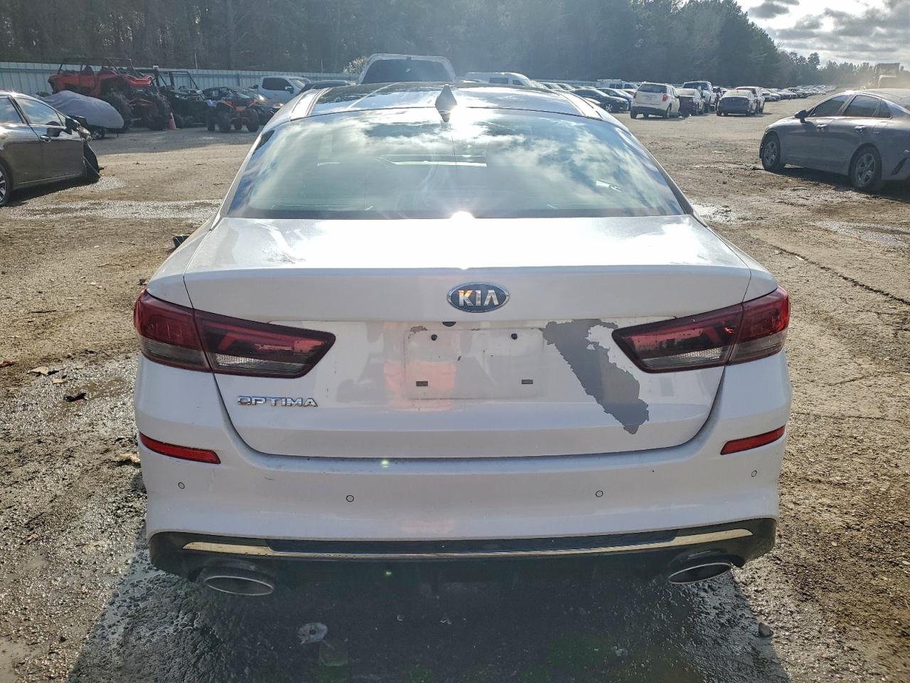 Kia Optima Lx Image 7