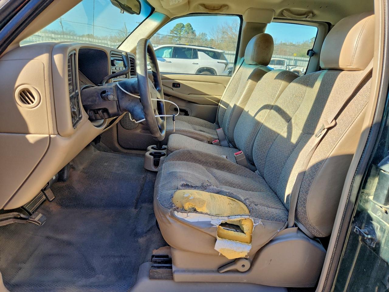 GMC Sierra C1500 Image 2