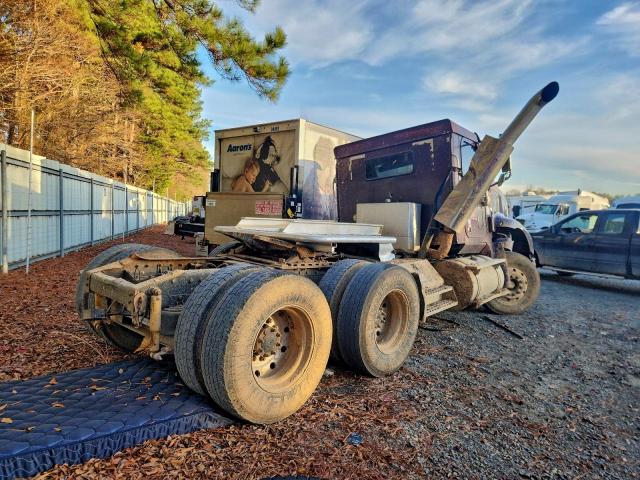 International 9900i Trac 9400i Image 4