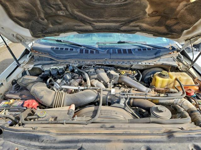 Ford F-250 Super Duty Image 9