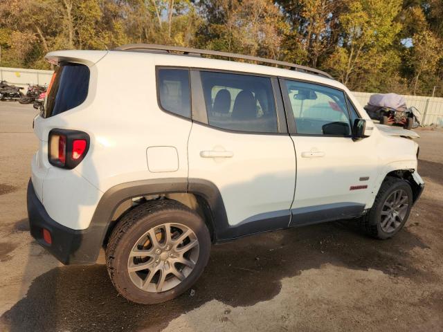 Jeep Renegade Latitude Image 11
