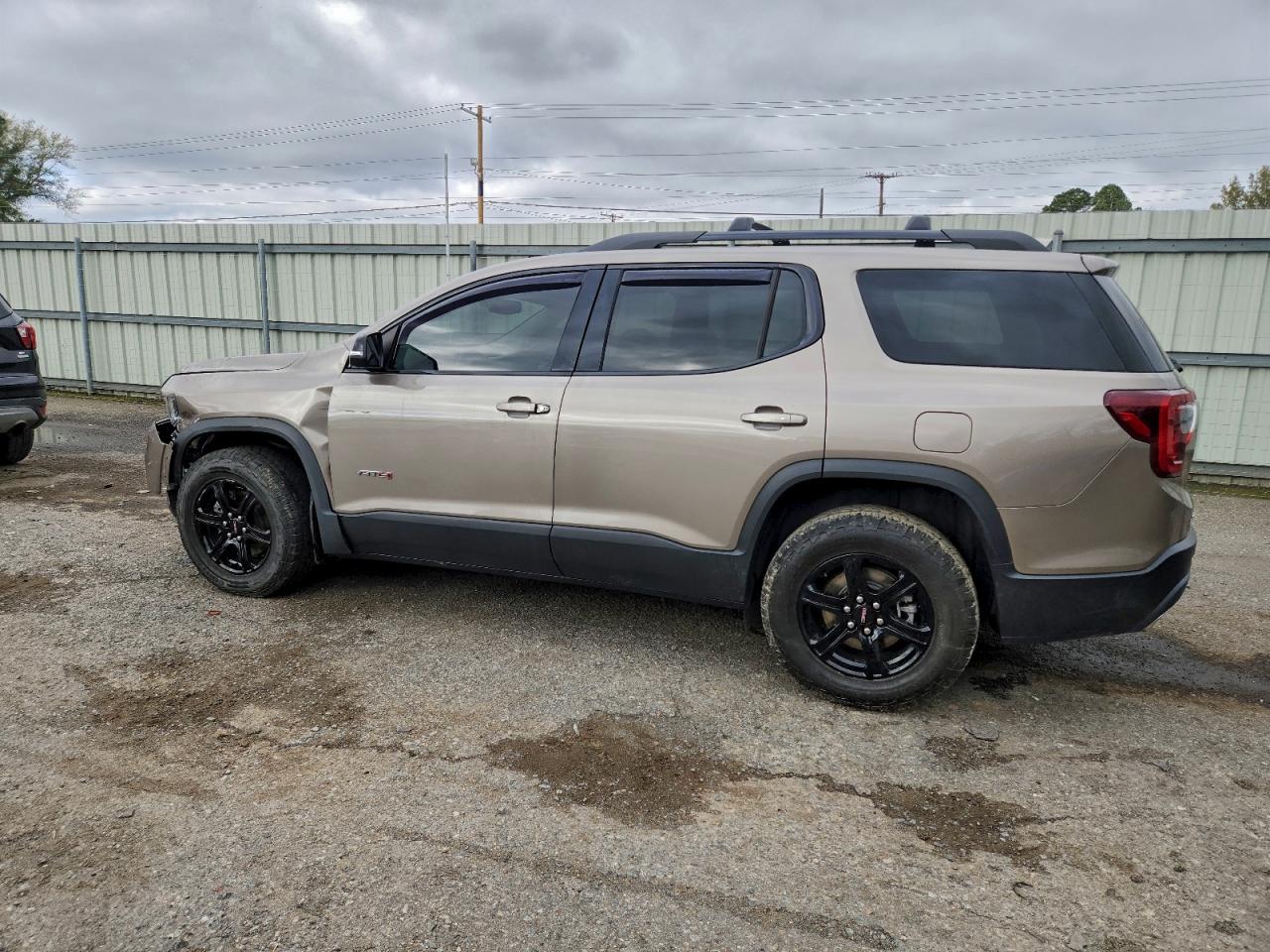GMC Acadia At4 Image 13