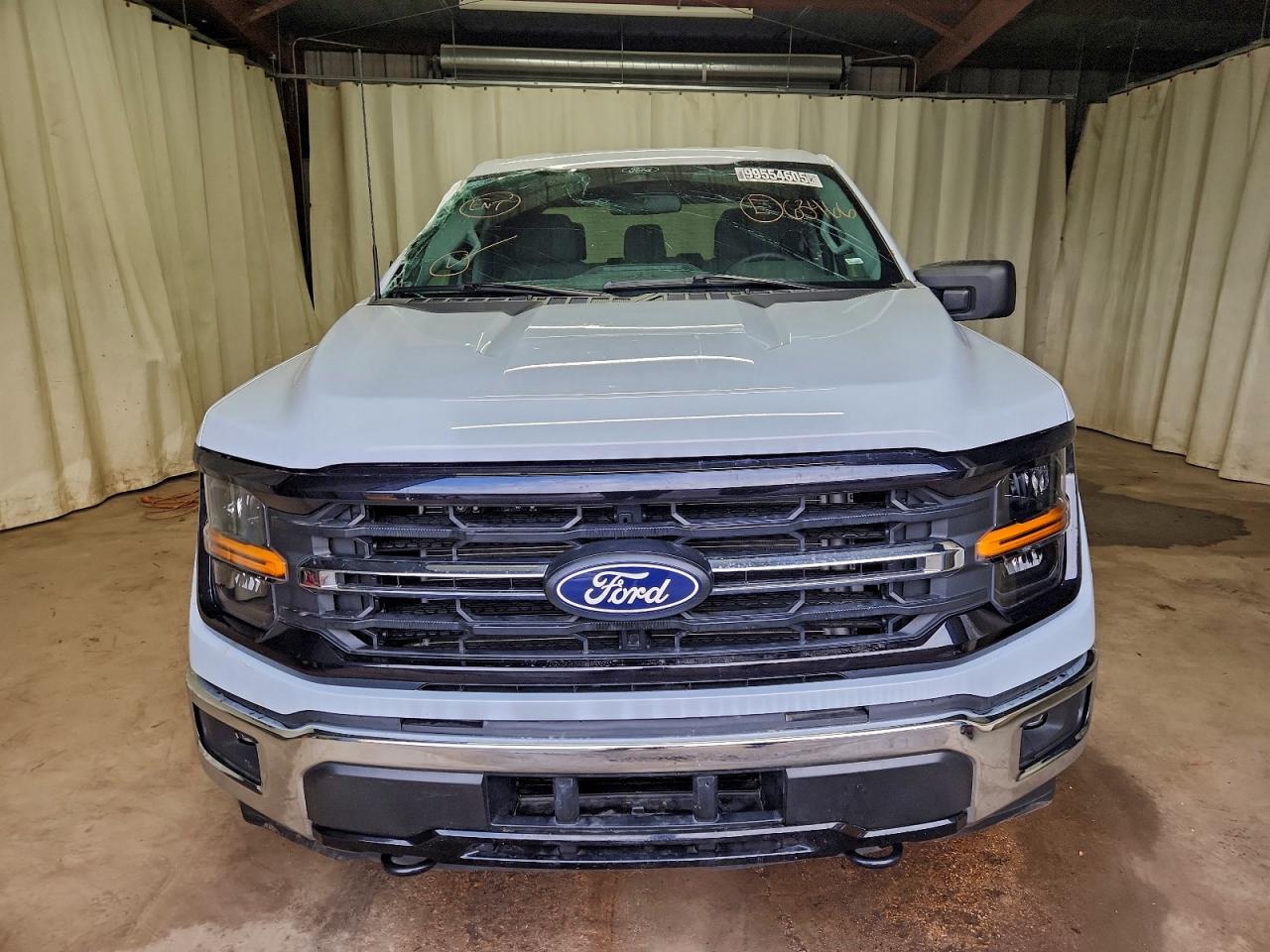 Ford F-150 Xlt Image 12