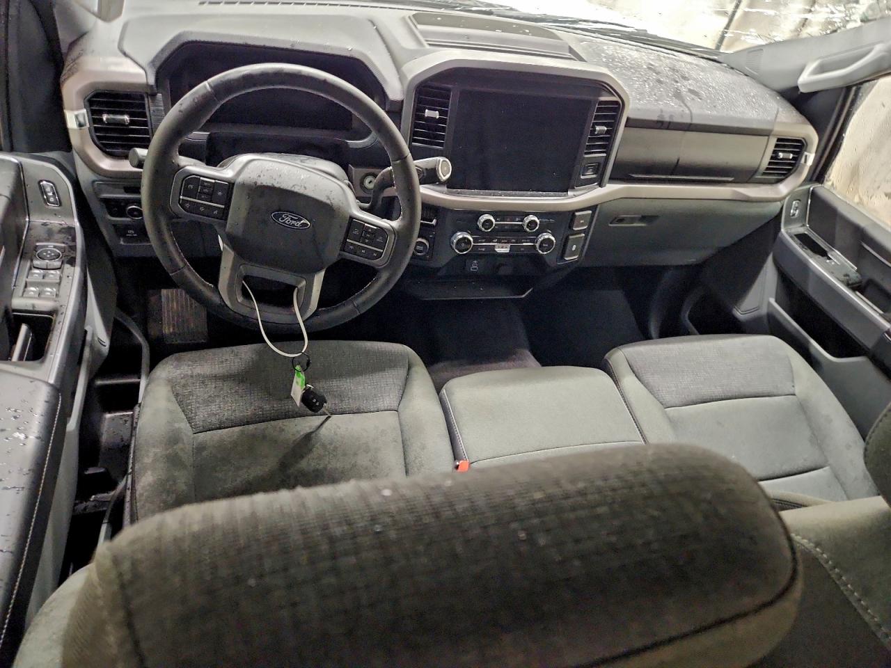 Ford F-150 Xlt Image 5