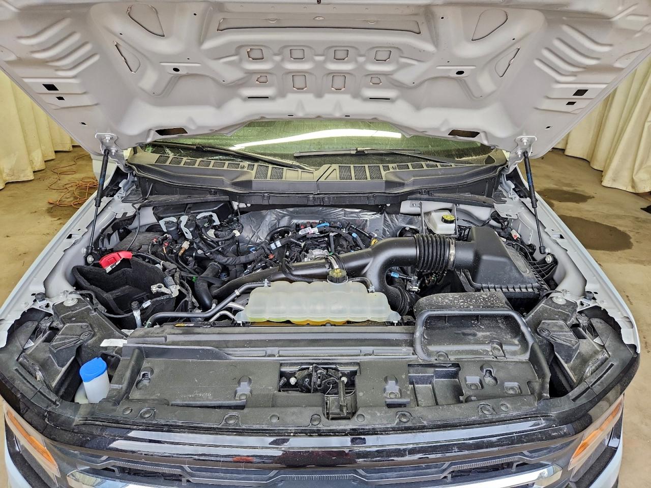 Ford F-150 Xlt Image 11