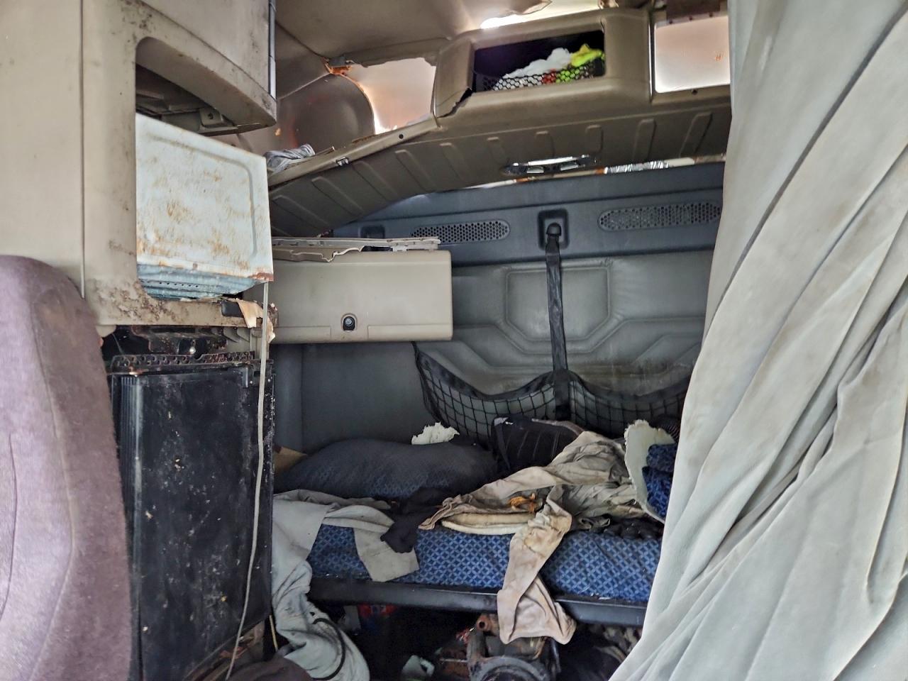 Freightliner Cascadia 1 Image 7