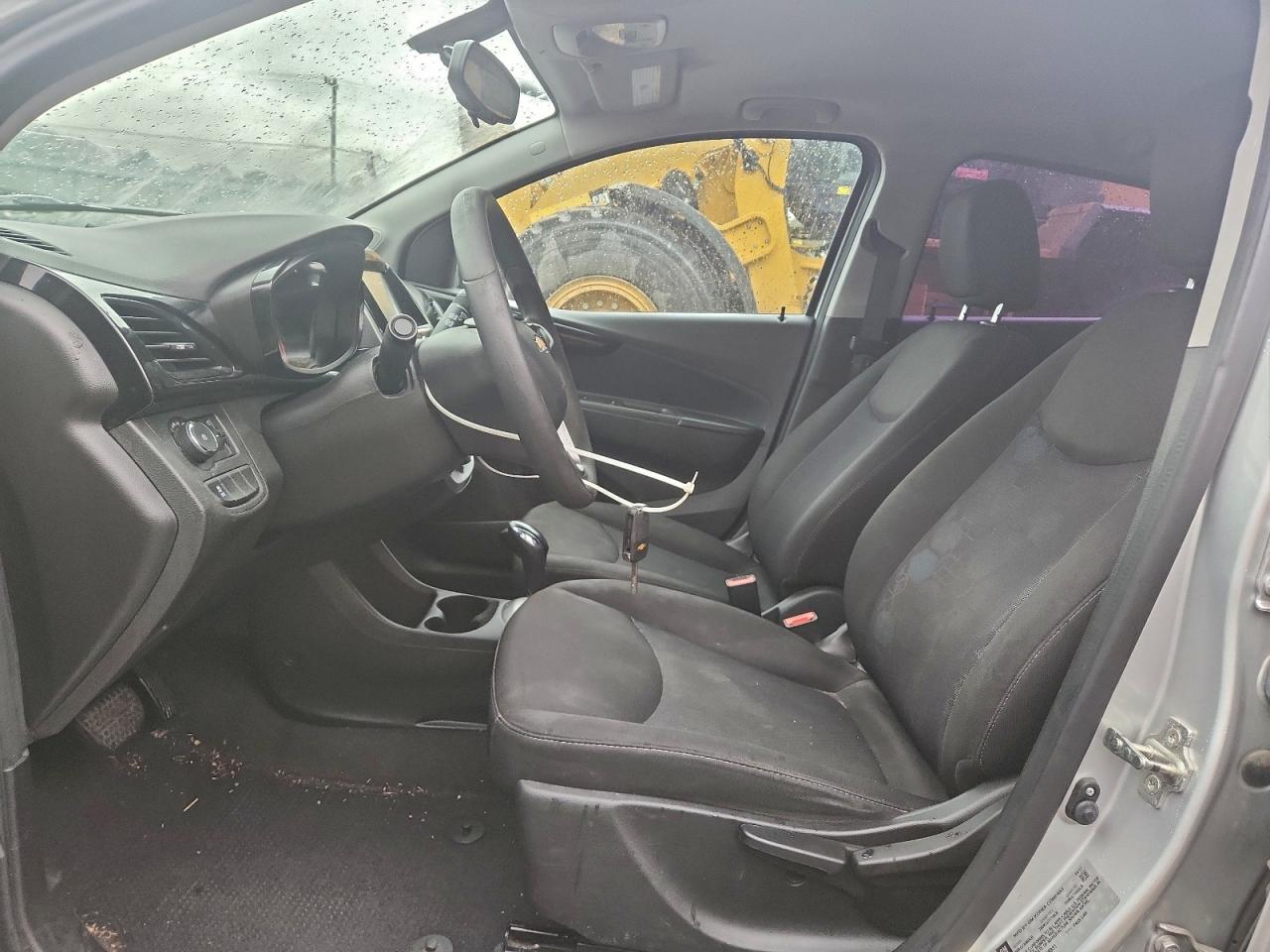 Chevrolet Spark 1lt Image 5