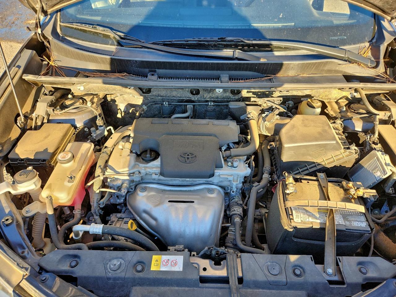 Toyota RAV4 Se Image 8