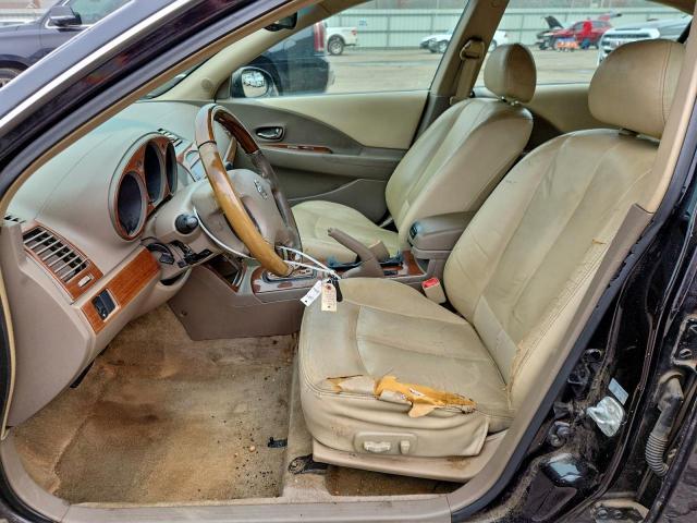 Nissan Altima Se Image 12