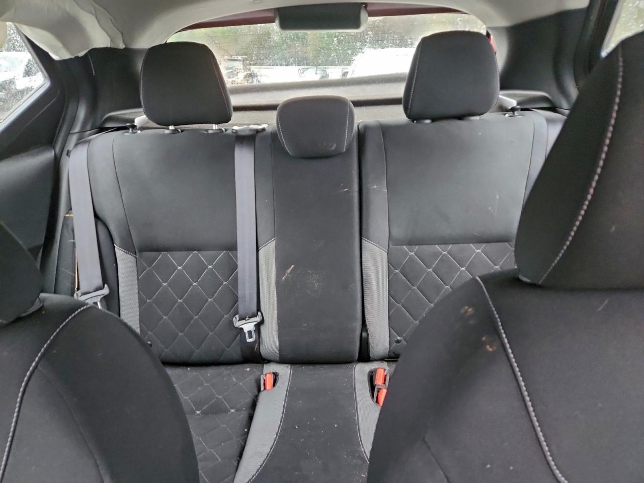 Nissan Kicks Sv Image 4