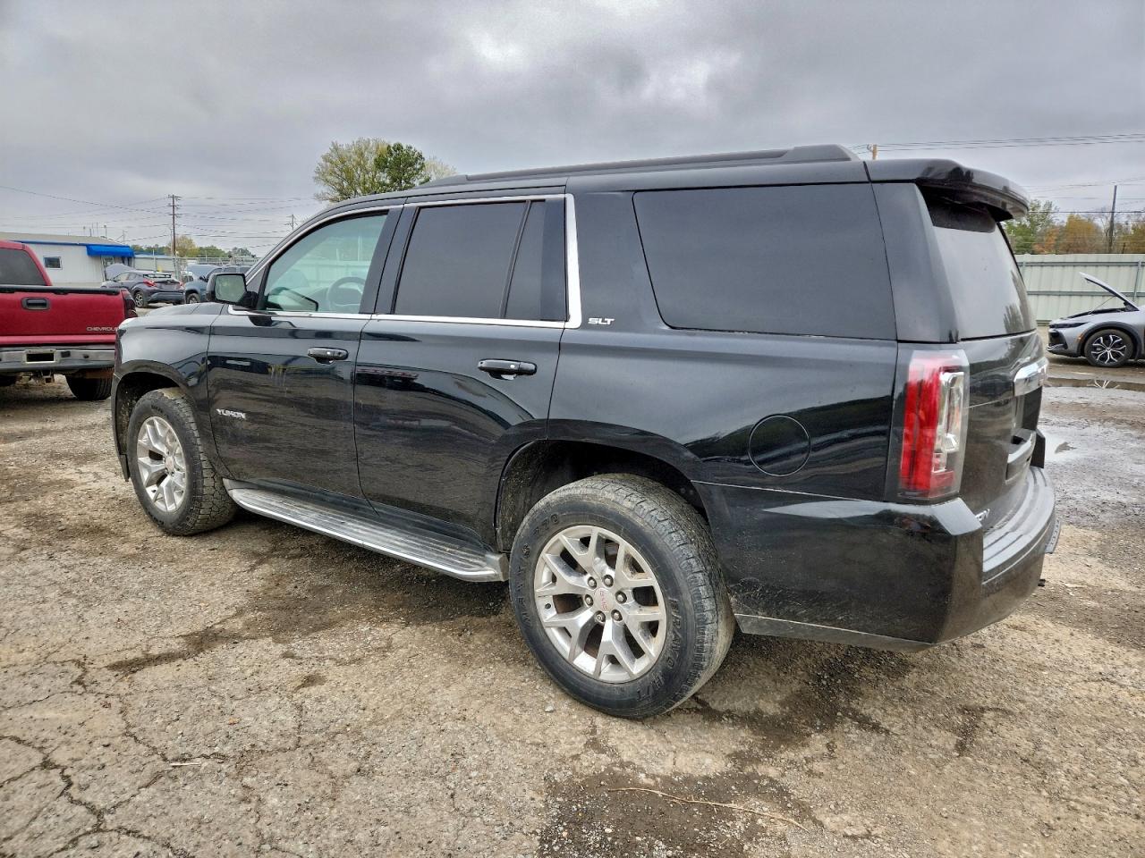 GMC Yukon Slt Image 7