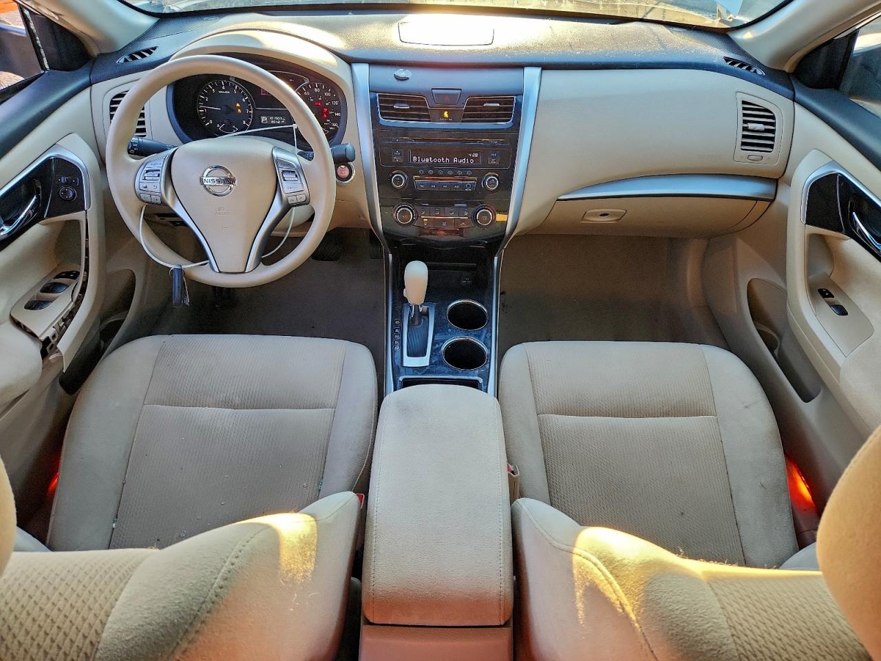 Nissan Altima 2.5 Image 9