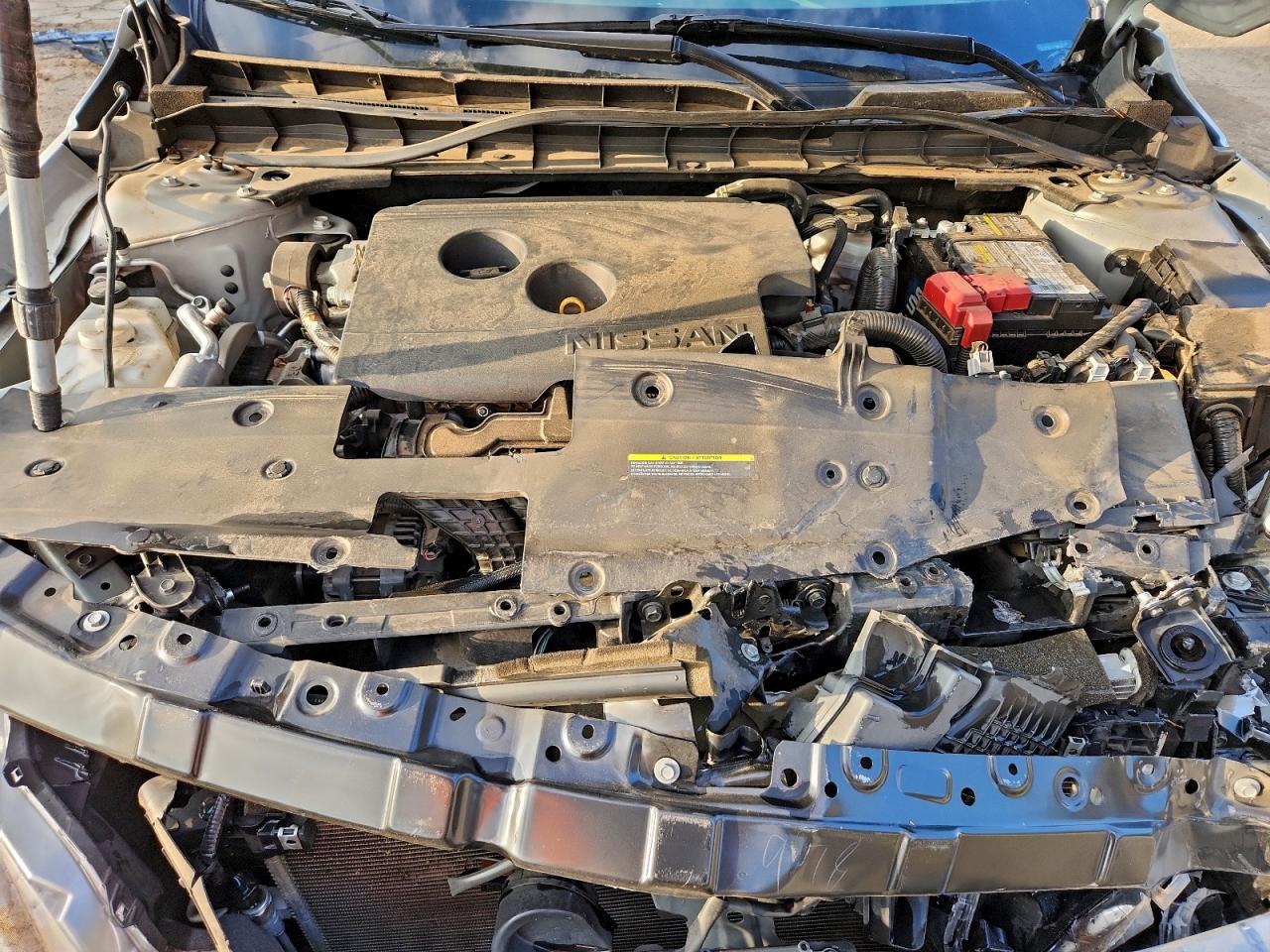 Nissan Altima S Image 9