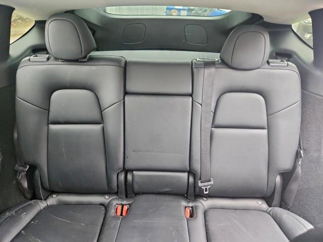 Tesla Model Y Image 6