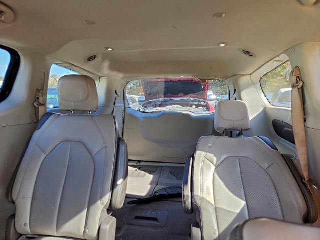 Chrysler Minivan Lxi Image 13