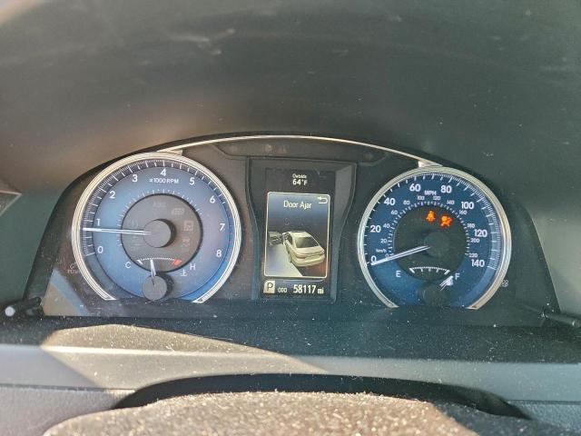 Toyota Camry Le Image 12