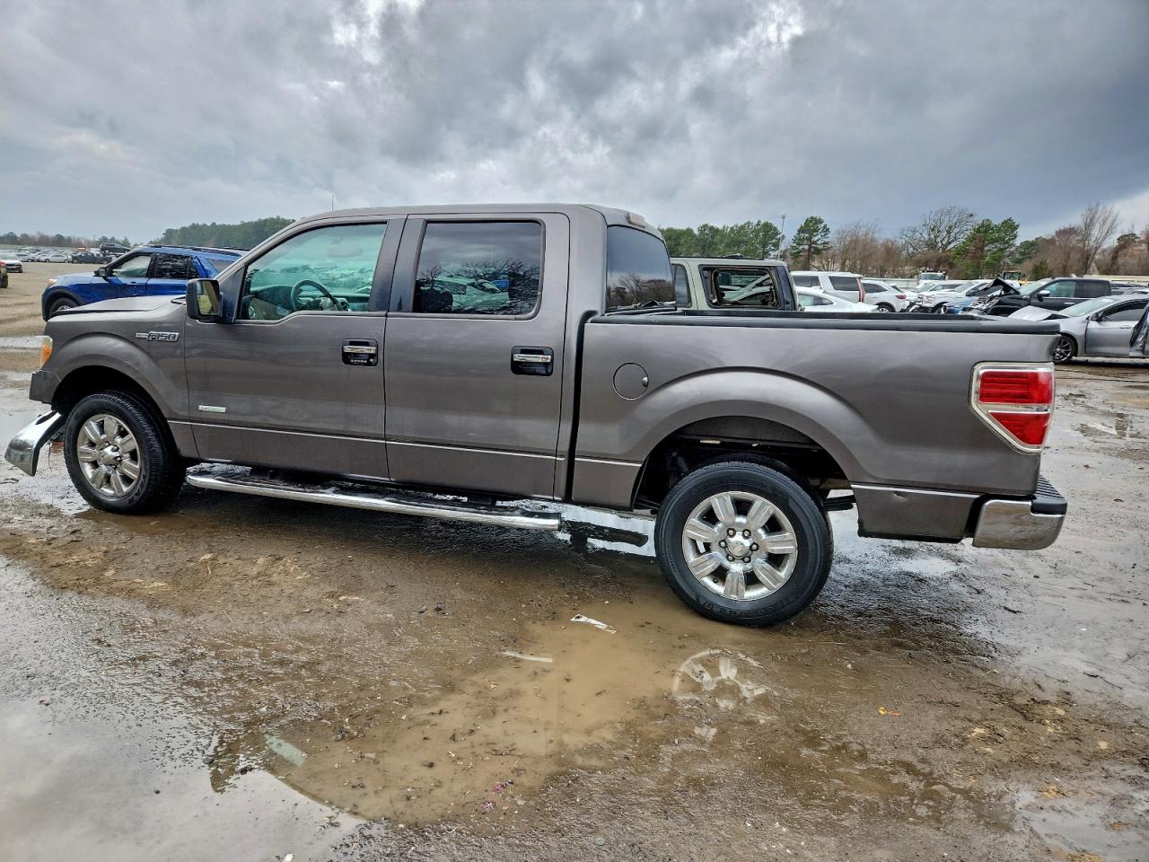 Ford F-150 Supercrew Image 6