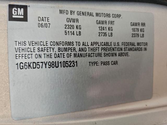 Cadillac DTS Image 9