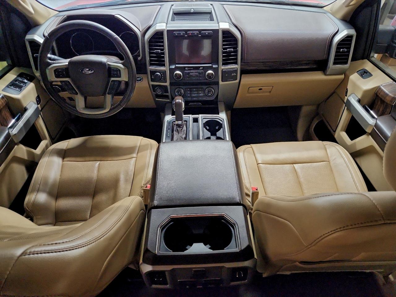 Ford F-150 Supercrew Image 11